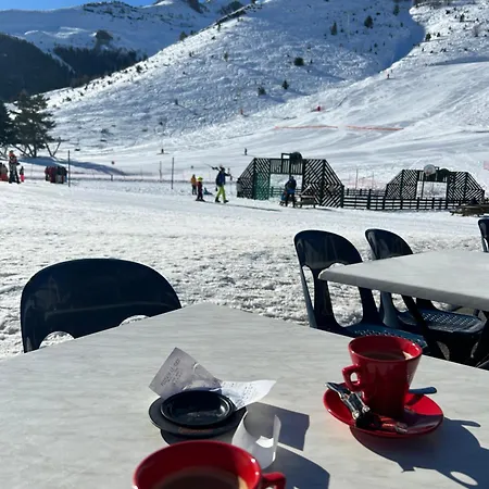 Apartment Val Louron Hautes Pyrenees Superbe Tout Confort Au Pied Des Pistes 4 Personnes Genos